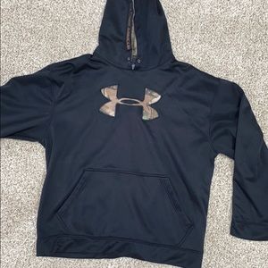 Men’s Under Armor Sweatshirt